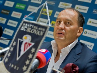 V Slovane by mal po sedemnástich rokoch skončiť generálny manažér Maroš Krajči