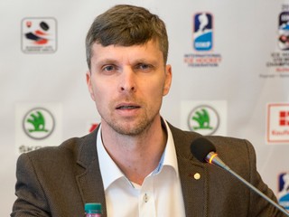 Tréner slovenskej osemnástky Javorčík bude pôsobiť aj v Banskej Bystrici