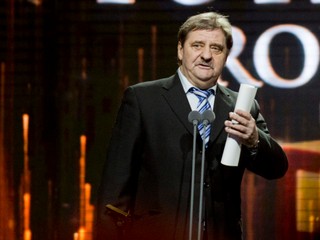 Otvorenia sa zúčastní aj legendárny Jozef Čapkovič, návštevníci budú môcť obdivovať jeho historické kopačky z finále majstrovstiev Európy 1976.