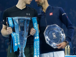 Andy Murray (vľavo) a Novak Djokovič - ilustračný záber.