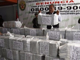 Polícia v Peru zhabala kokaínové balíčky s podobizňou Messiho