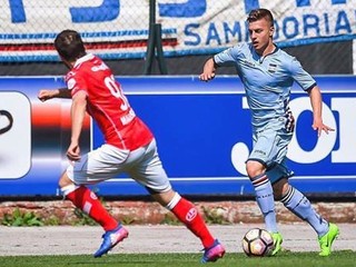 Sampdoria Janov predĺžila zmluvu so slovenským mladíkom Tomičom