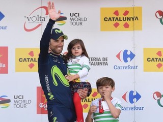 Velits na Okolo Baskicka odstúpil v piatej etape, priebežným lídrom je Valverde