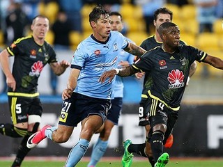 FC Sydney s Hološkom zaváhal. Ak chce prekonať rekord, musí posledný zápas vyhrať