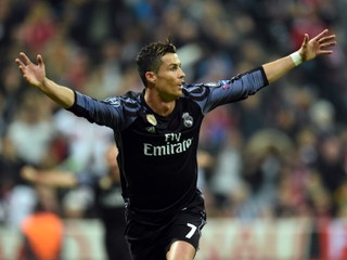 Zostane Ronaldo v Reale? Budúci týždeň sa stretne s vedením klubu