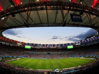 Výstavbu štadiónov na MS 2014 mala sprevádzať korupcia