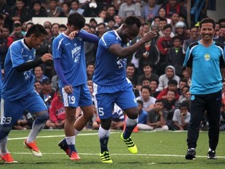 Bývalým hráčom Chelsea hrozí päť rokov v indonézskom väzení