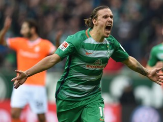 Max Kruse momentálne strieľa góly v drese Werderu Brémy.