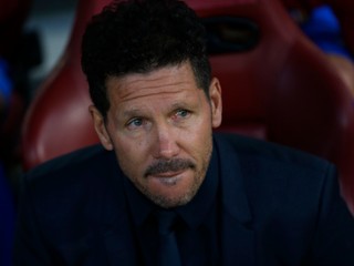 Tréner Atlética Madrid Diego Simeone si podľa pôvodného rozsudku nebude môcť v letnom termíne priviesť do klubu žiadneho hráča.