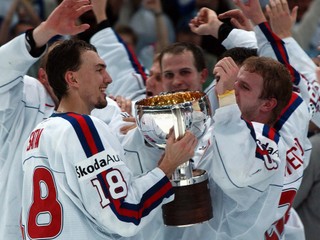 Presne jedenásteho mája 2002 vyhrali hokejisti Slovenska majstrovstvá sveta v hokeji.
