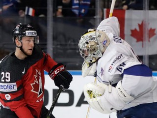 Domáci Francúzi potrápili aj favorizovanú Kanadu, prehrali iba o gól