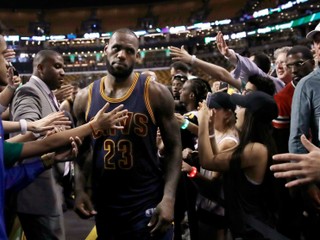 Keď podáva LeBron podobné výkony, ostatní hráči môžu odohrať priemer a Cleveland bude triumfovať.
