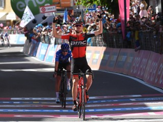 Osemnástu etapu vyhral van Garderen, Dumoulin si stále drží ružový dres