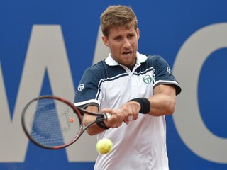Slovenský tenista Martin Kližan neuspel v 1. kole štvorhry na Roland Garros.