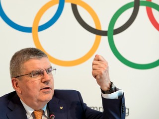Šéf Medzinárodného olympijského výboru (MOV) Thomas Bach kritizoval vzpieračov.