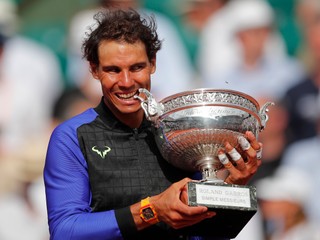 Rafael Nadal dostal vlastnú trofej.