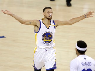 Stephen Curry podpíše rekordný kontrakt s Golden State