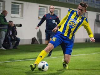 Róbert Polievka si bude obliekať dres MŠK Žilina.