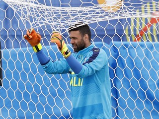 Salvatore Sirigu.