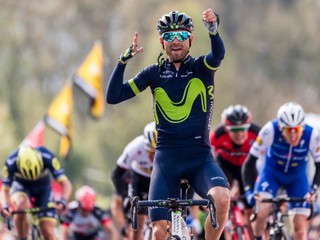 Svoju formu Alejandro Valverde na Tour neukáže. Pri páde v prvej etape sa dolámal a má po sezóne.