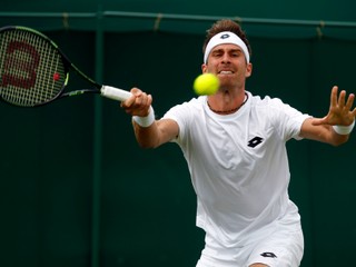 Gombosovi premiéra nevyšla, v prvom kole vo Wimbledone nestačil na Seppiho