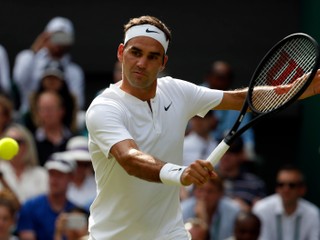 Federer a Djokovič uspeli, darilo sa aj bratom Zverevovcom (súhrn 2. hracieho dňa)