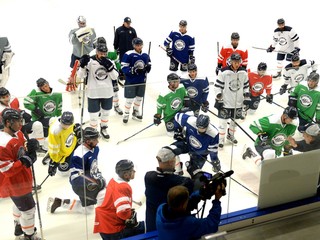 Hráči HC Košice počas tréningu.