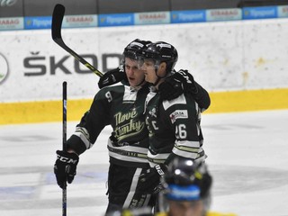 Marek Dubec (vpravo) hovorí, že tím chce v novej sezóne urobiť radosť fanúšikom.