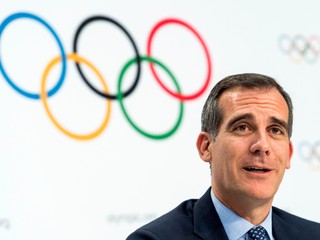 Los Angeles zrejme prepustí olympijské hry 2024 Parížu