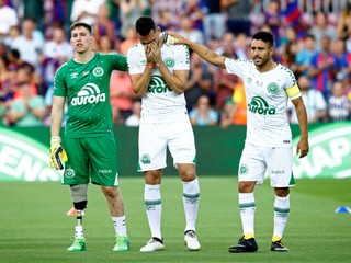 Hráči Chapecoense si zahrali aj proti Barcelone.