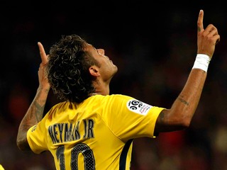 Je najdrahším hráčom sveta. Neymar skóroval už pri svojom debute za PSG