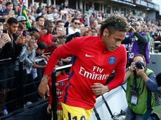 Neymarovi sa debut vydaril, strelil gól a bol aj pri ďalších dvoch