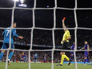 Barcelona ukázala priemernosť, Suárez teatrálnosť a Ronaldo aj samoľúbosť