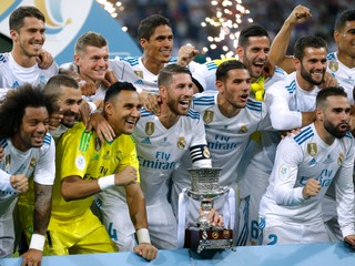 Real zatienil Barcelonu, Zidane má partiu hladnú po trofejách