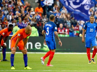 Francúzsko v šlágri večera zdolalo Holandsko, Ronaldo strelil hetrik
