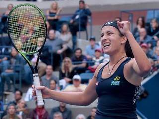 Šarapovová na US Open skončila, Kvitová nastúpi vo štvrťfinále proti Venus