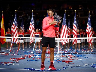 Rafael Nadal získal tretí titul na US Open, uctil si obete v Mexiku a USA