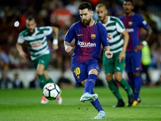 Lionel Messi dal štyri góly pri debakli.