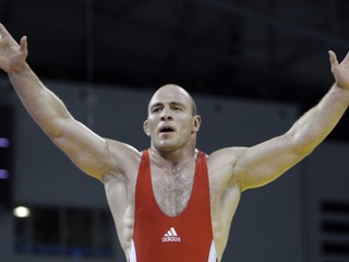 Artur Tajmazov.