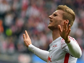 Timo Werner striedal v 32. minúte.