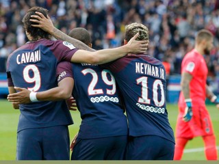 PSG dalo šesť gólov Bordeaux, Neymar kopal penaltu