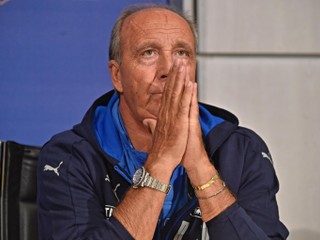 Tréner Talianska Gian Piero Ventura.