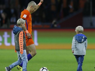 Arjen Robben ukončil reprezentačnú kariéru