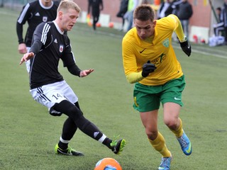 Dávid Guba (vpravo) na Slovensku pôsobil v drese MŠK Žilina.