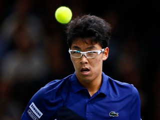 Hyeon Chung 