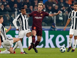 Juventus na domácom ihrisku remizoval s Barcelonou 0:0.