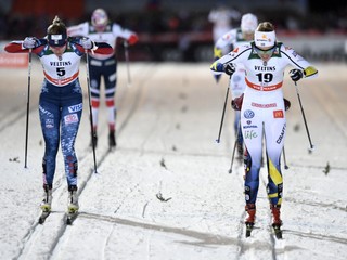 Klaebo a Nilssonová triumfovali v úvodných pretekoch, Slovákom sa nedarilo