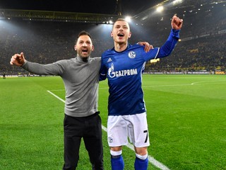 Za stavu 0:4 som sa cítil ako v pekle, priznáva tréner Schalke po skvelom zvrate