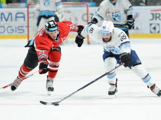Marek Slovák (vpravo) sa vracia do Nitry.