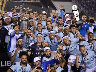 Futbalisti Gremia Porto Alegre sa stali víťazmi Pohára osloboditeľov.